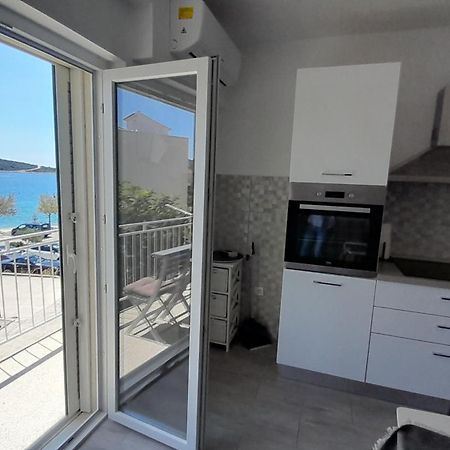 Apartment Tea 2 Примоштен Экстерьер фото