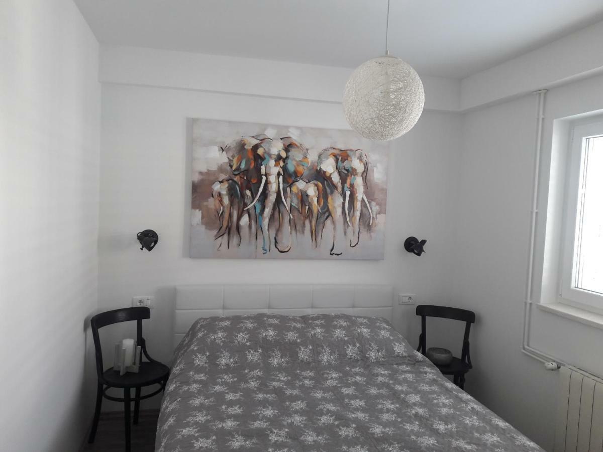 Apartment Tea 2 Примоштен Экстерьер фото