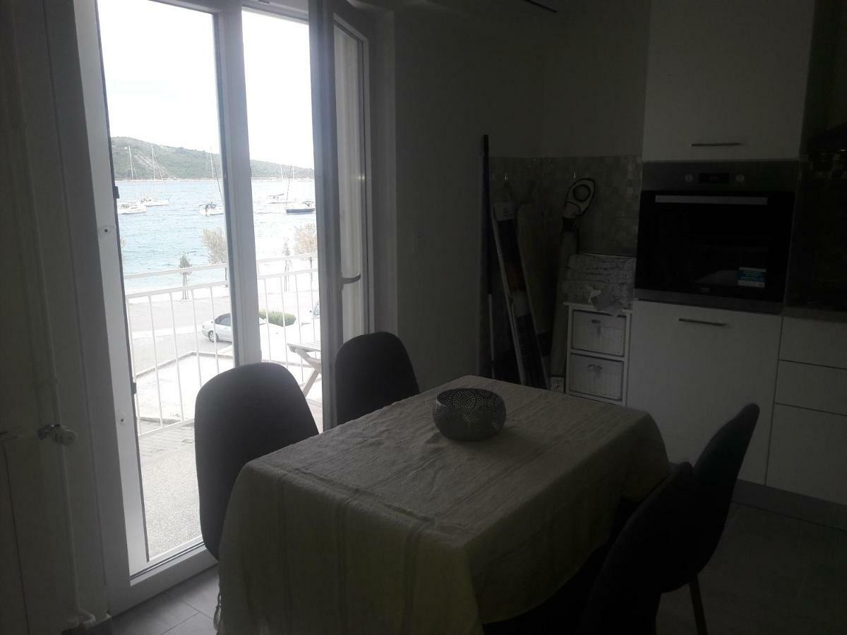 Apartment Tea 2 Примоштен Экстерьер фото