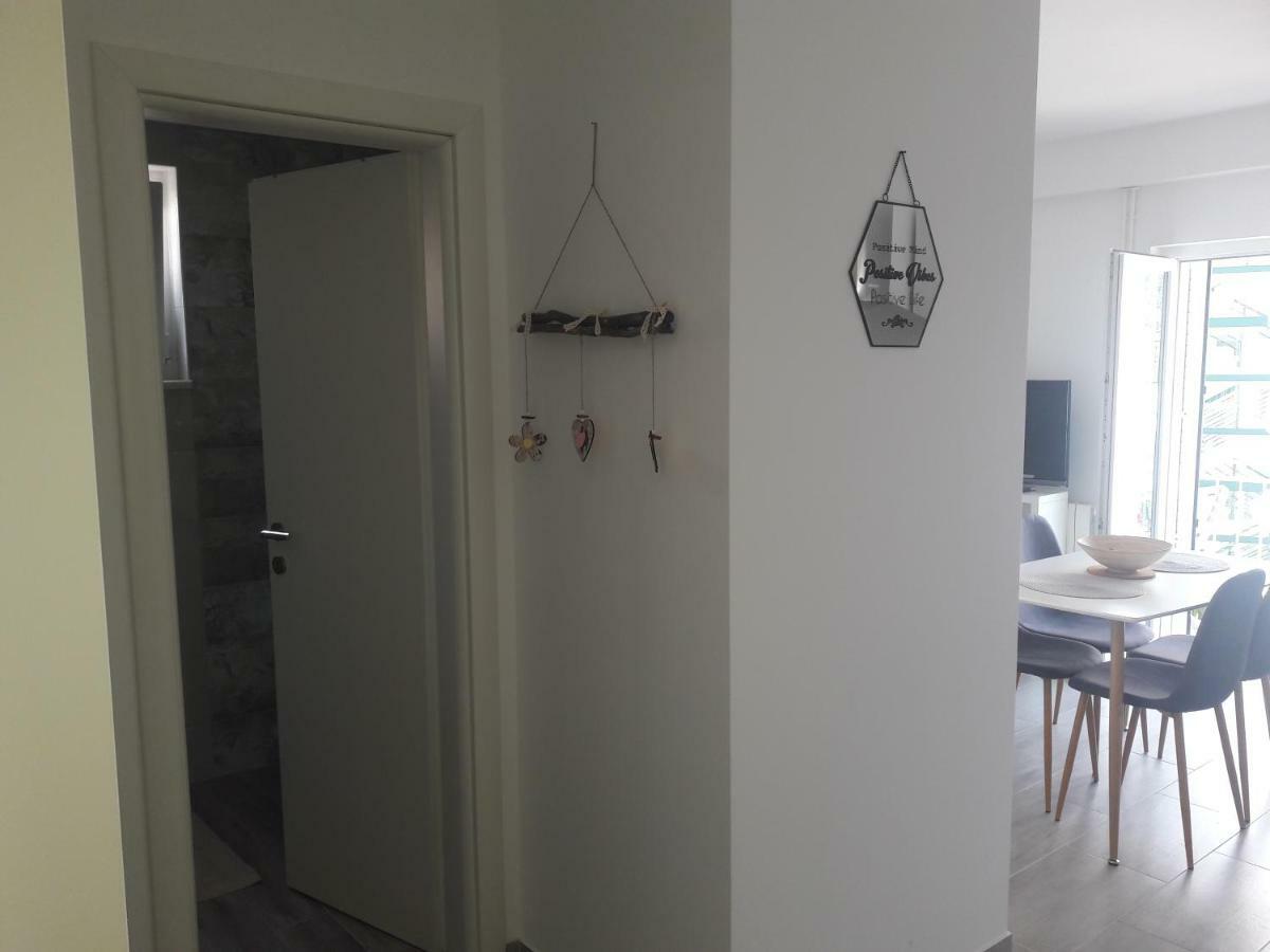Apartment Tea 2 Примоштен Экстерьер фото